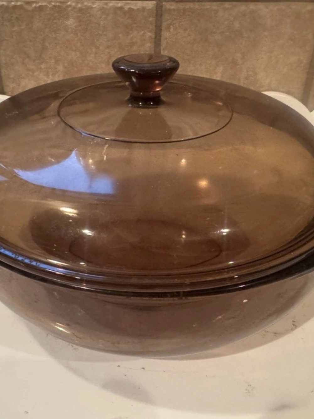 VTG Pyrex Round 2 Qt Covered Casserole Baking Dish Amber Smoky Brown EXCELLENT!!